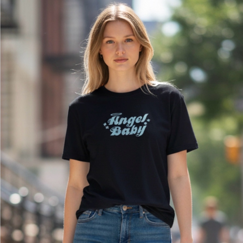 Angel Baby Wings Metallic Glitter Accent Navy Blue T-Shirt Women’s Size M